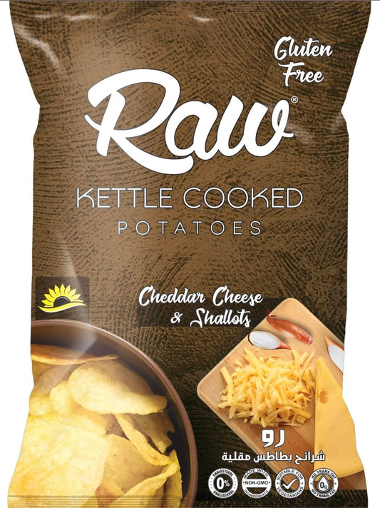 Raw Cheddar Cheese & Shallots Kettle Cooked Potatos 80g