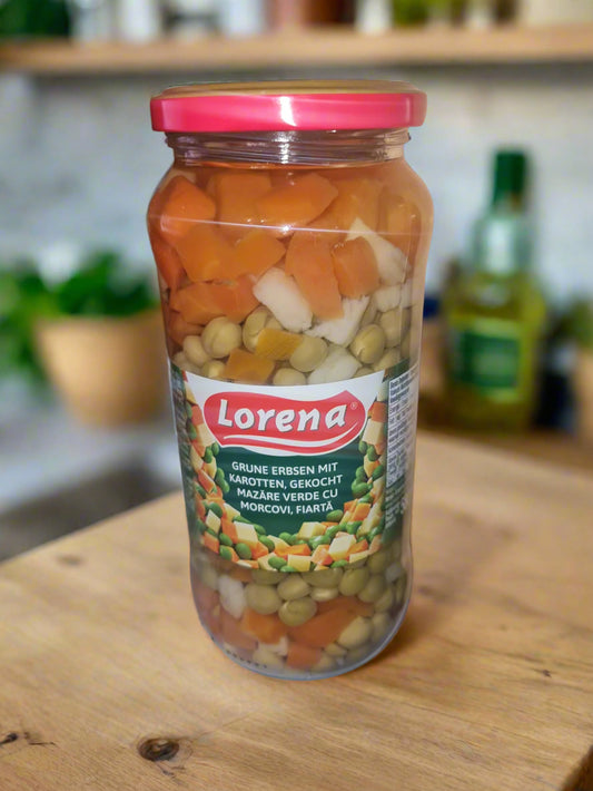 Lorena, Grune erbsen mit karotten gekocht mazăre verde cu morcovi, fiert marca